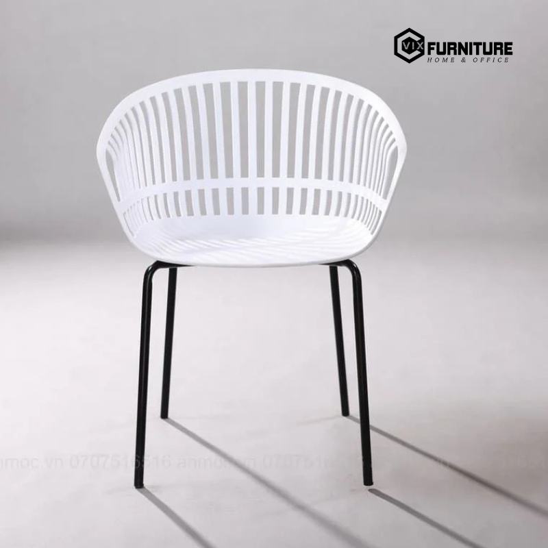 Molded Plastic Café Chair VFST3032